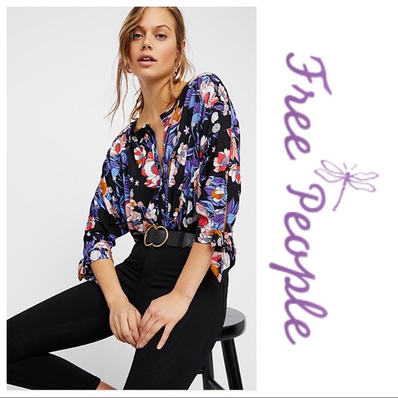 Free People Tops - NWT Free People Keepin On Tee